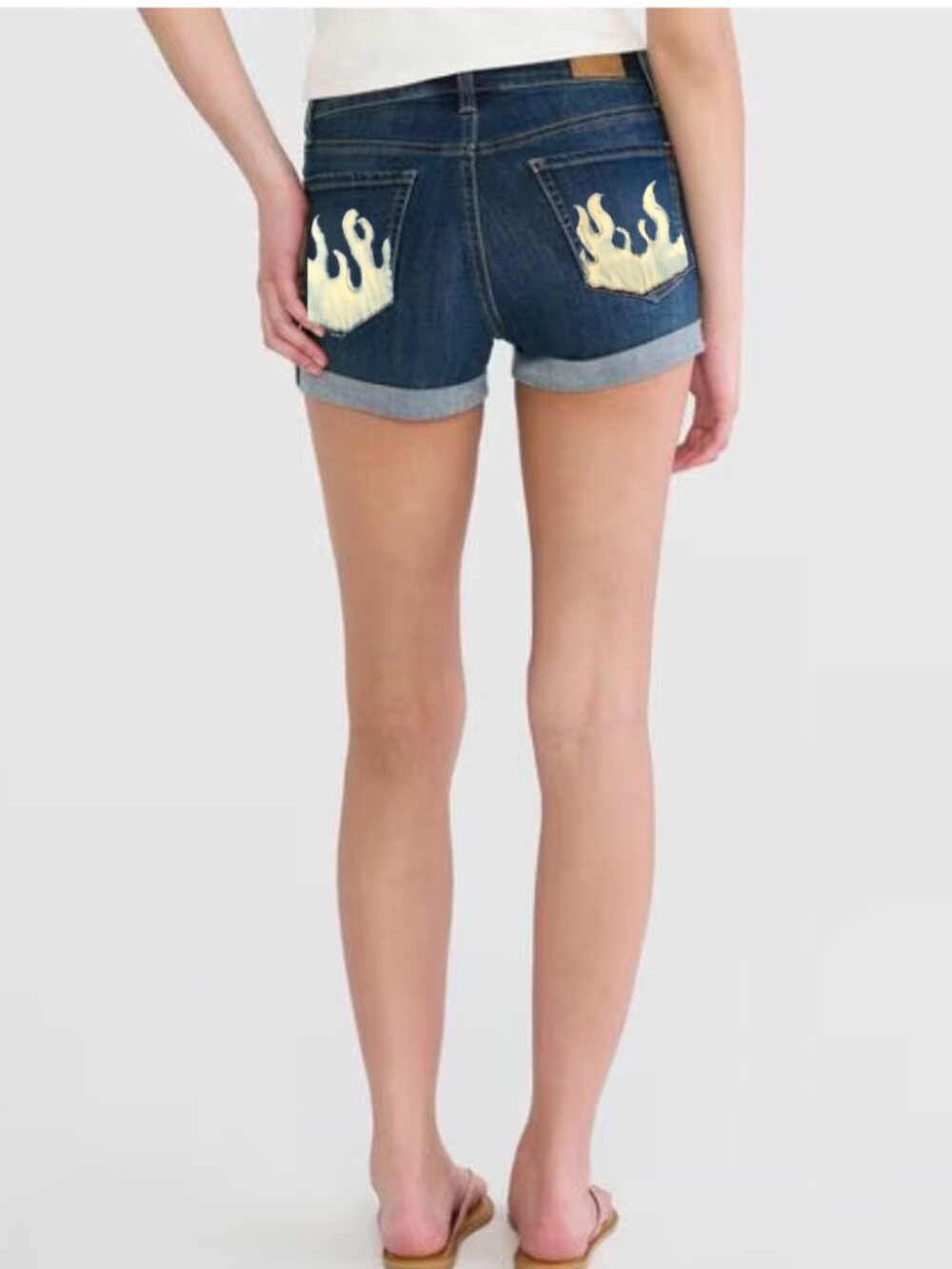 Aeropostale Embellished Flaming Pockets High Waisted Jean Shorts Size 6 Cuffed